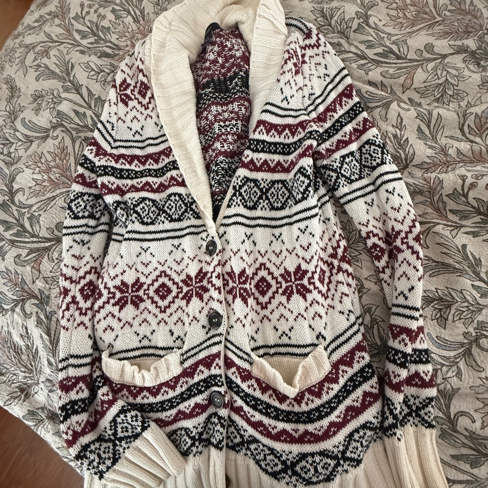 Forever 21 Cream and Red Knit Sweater